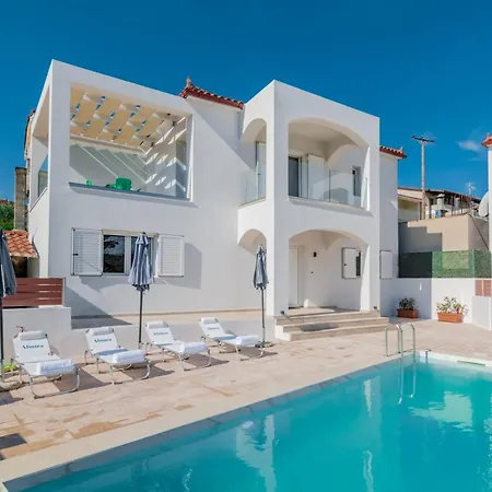 Villa Modern Zante - Private Pool - 2 Bedrooms & Bathrooms - - Centre Location